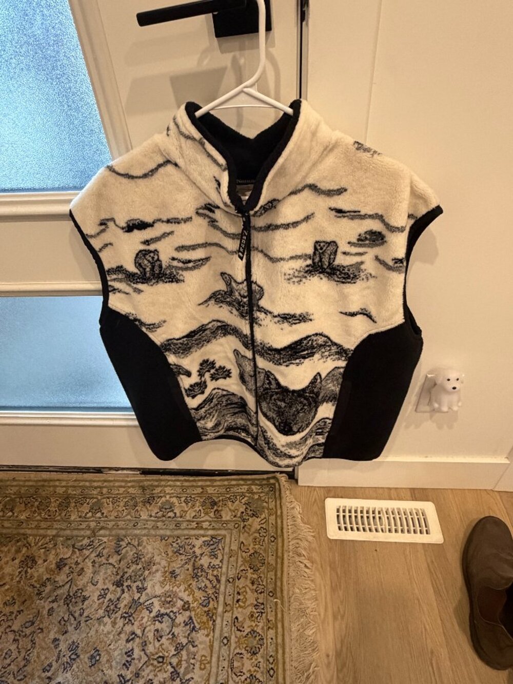 Beautiful Vintage Polar Bear Fleece